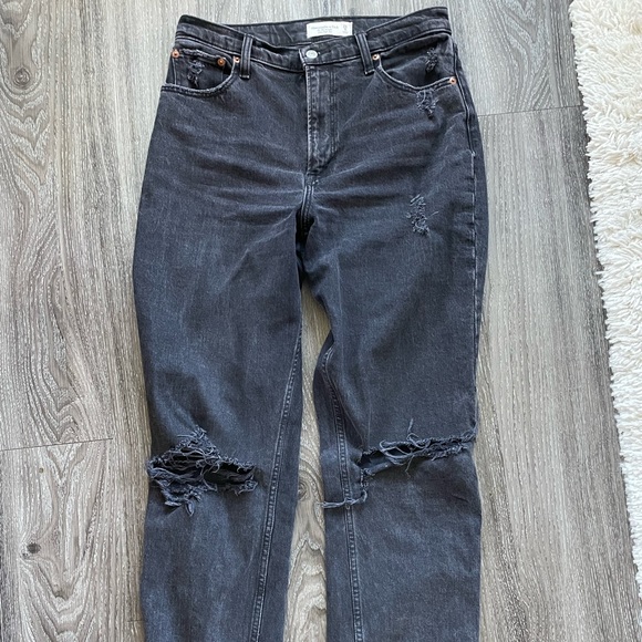 Abercrombie 90s Straight High Rise Jean Curve Love - Picture 7 of 7